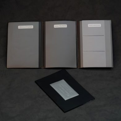 Pochette pour carte grise personnalisable - matière kevlar